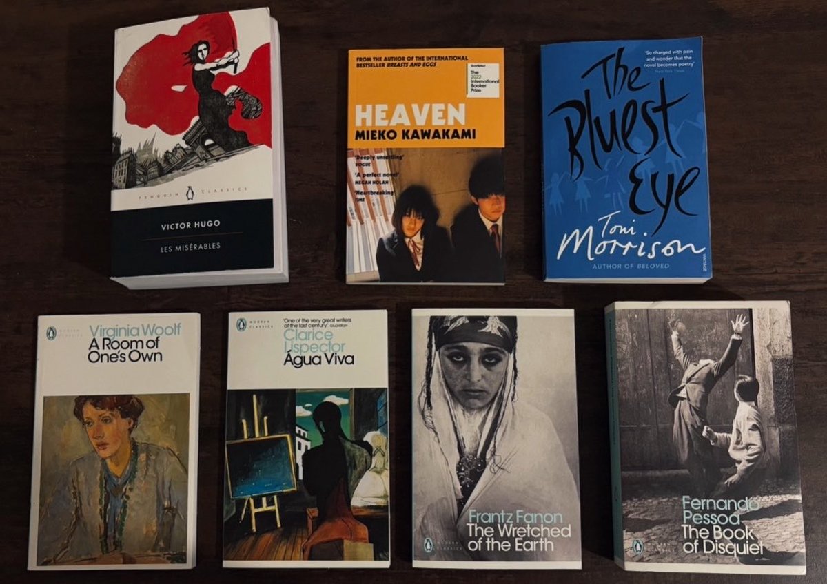 mireapers's tweet photo. long awaited book haul– [manic episode] https://t.co/9lgVrtfpk9