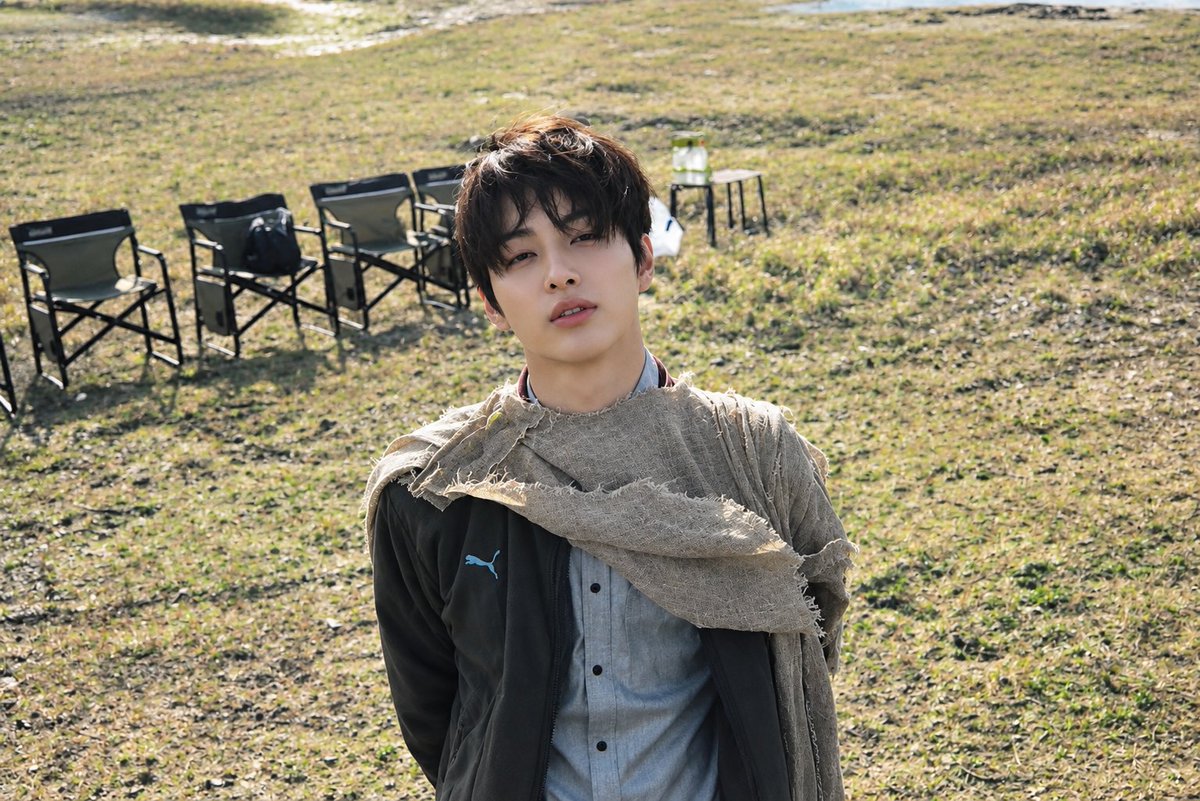 ahmadkeonho's tweet photo. #keonho and his arabsang face https://t.co/0ffCiMS0ET