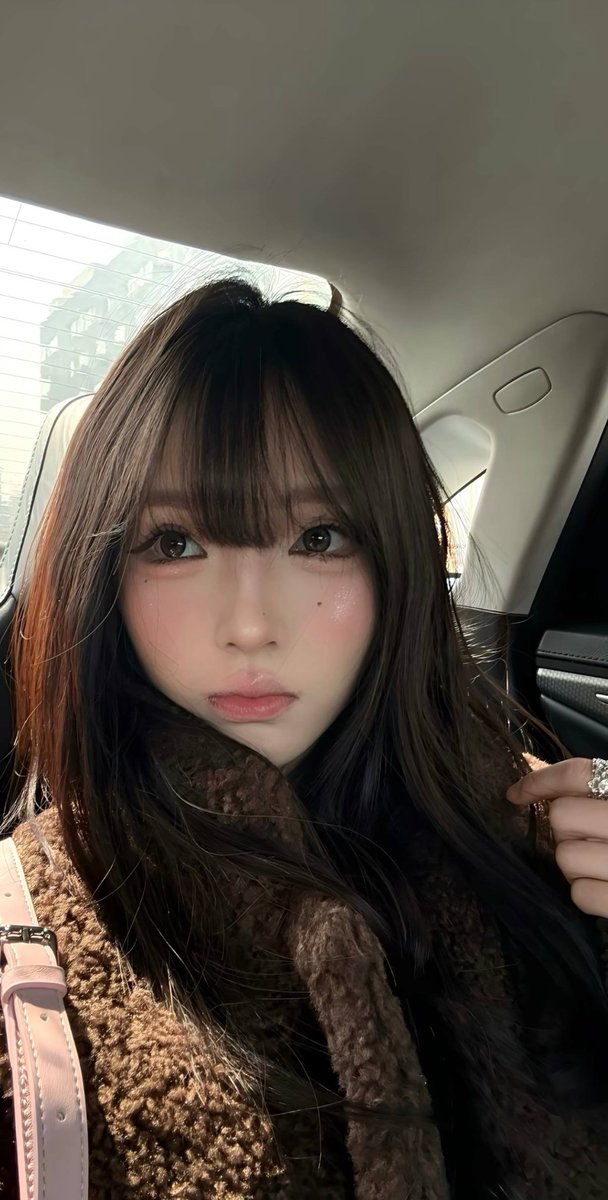 idnrn37473547's tweet photo. 只需要女神的一张照片，你就能让视频里的女主换成她，图生视频，视频换脸，照片脱衣，高清模版

马上体验👇👇 

https://t.co/lzvKPja4W3

- https://t.co/crNbWCbouv