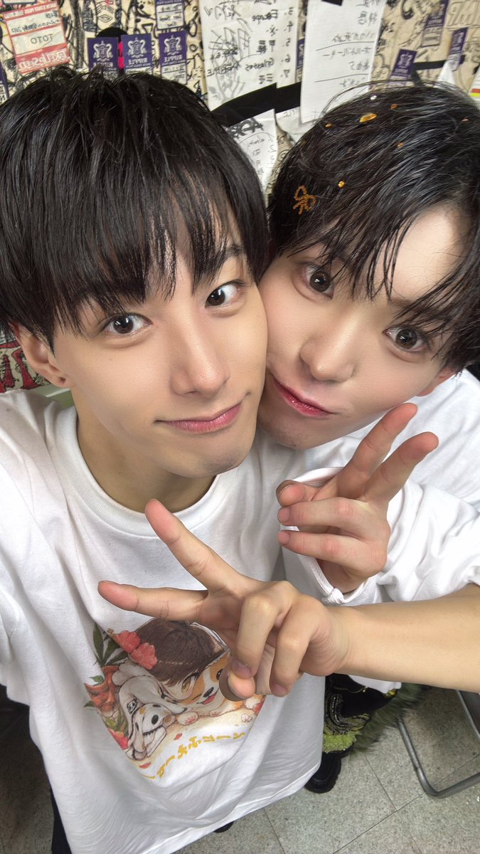 mirai__ryusei's tweet photo. 今日はるきあ生誕祭1部にお越しくださり本当にありがとうございました‼️

ずっと見てて、るきちゃんが色んな曲をやっててあのかっこいい緩急や表情とか全部
すごい頑張ったから出せたんだろうし
沢山思いがあってやれたパフォーマンスだったと思うから2部で沢山褒めまくってあげてね✨️
一緒にご飯行ったり話しま��ろうね～😭
自分も生誕祭が公開されてどんな事をやろうかワクワクしてるしみんなへの思いやアイドルへの思い
全力で伝えていくから楽しみにしててね🔥

次回は9月ラストのライブRensaさんでの無料ライブでございます〜💛
これみた全員もれなく来てくださ～い🐶