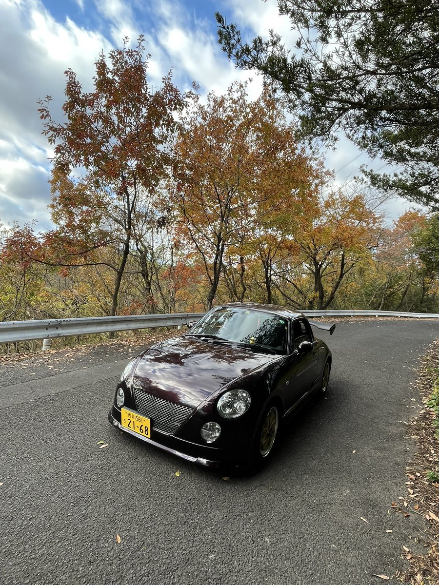 m4kti7's tweet photo. イニDにコペン実装されるツイートみて思い出遡り
ほんまにまた運転したいって思う車すぎる
色も可愛かったなー https://t.co/WF4oTGqMCS