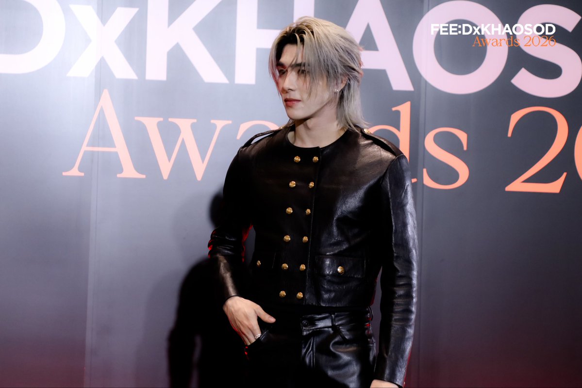feed_4_future's tweet photo. บูม รวีวิชญ์ ร่วมเดิน Black Carpet ในงาน FEED X KHAOSOD AWARDS 2026
.
#FEEDxKHAOSODAwards2026 https://t.co/1C1MYwQZc4