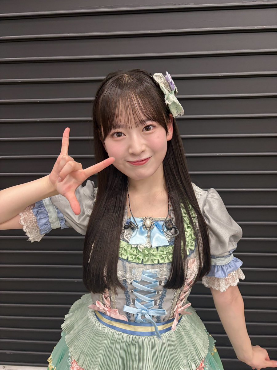 Saki_kondo0223's tweet photo. #AKBサンコンコン 「推しが好きishコンサート」ありがとうございました！！

こさき席を選んでくださったみなさん！
本当にありがとう！！🍊

みんなと近い距離で会えて嬉しかったよ！
素敵な時間を過ごせて幸せでした！

いつも支えてくださるファンの方に恩返しできるように、これからも頑張ります！ https://t.co/ysdqNE159L