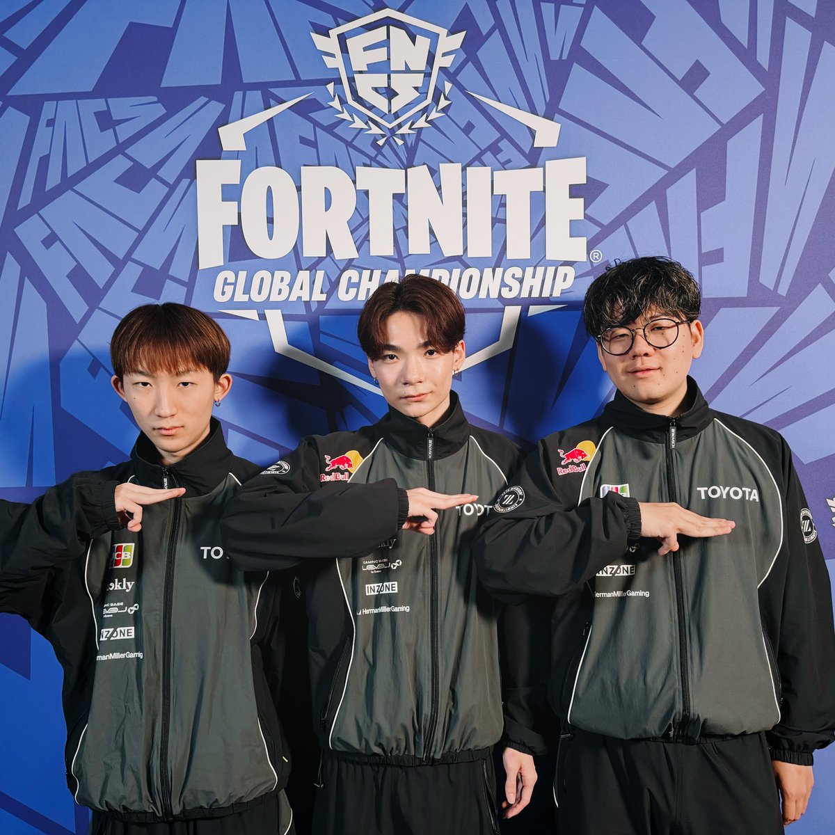AIMWITHPRIDE's tweet photo. ⚡Fortnite Global Championship 2026

Day 2
🇯🇵9/27(Sun) 23:00~

One more day. One bigger push↗️
昨日の熱と悔しさを今日の翼に変えて頂へ🔥

📺https://t.co/fL97LfMcIp

#ZETAWIN #FNCS https://t.co/l7j0ZVpqUY