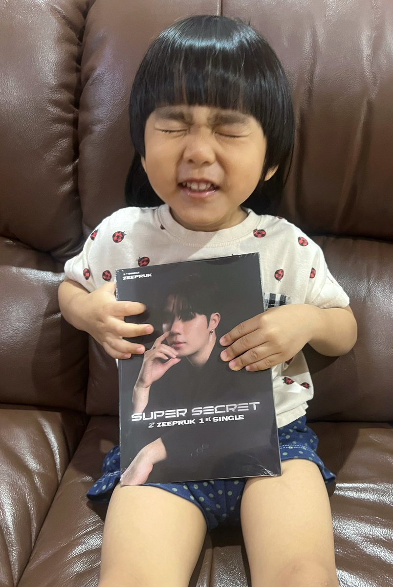 NunuZeeLove's tweet photo. そっくりすぎて可愛い🤭🥴💕💕

#ZeePruk https://t.co/7Uxr7AaWnX