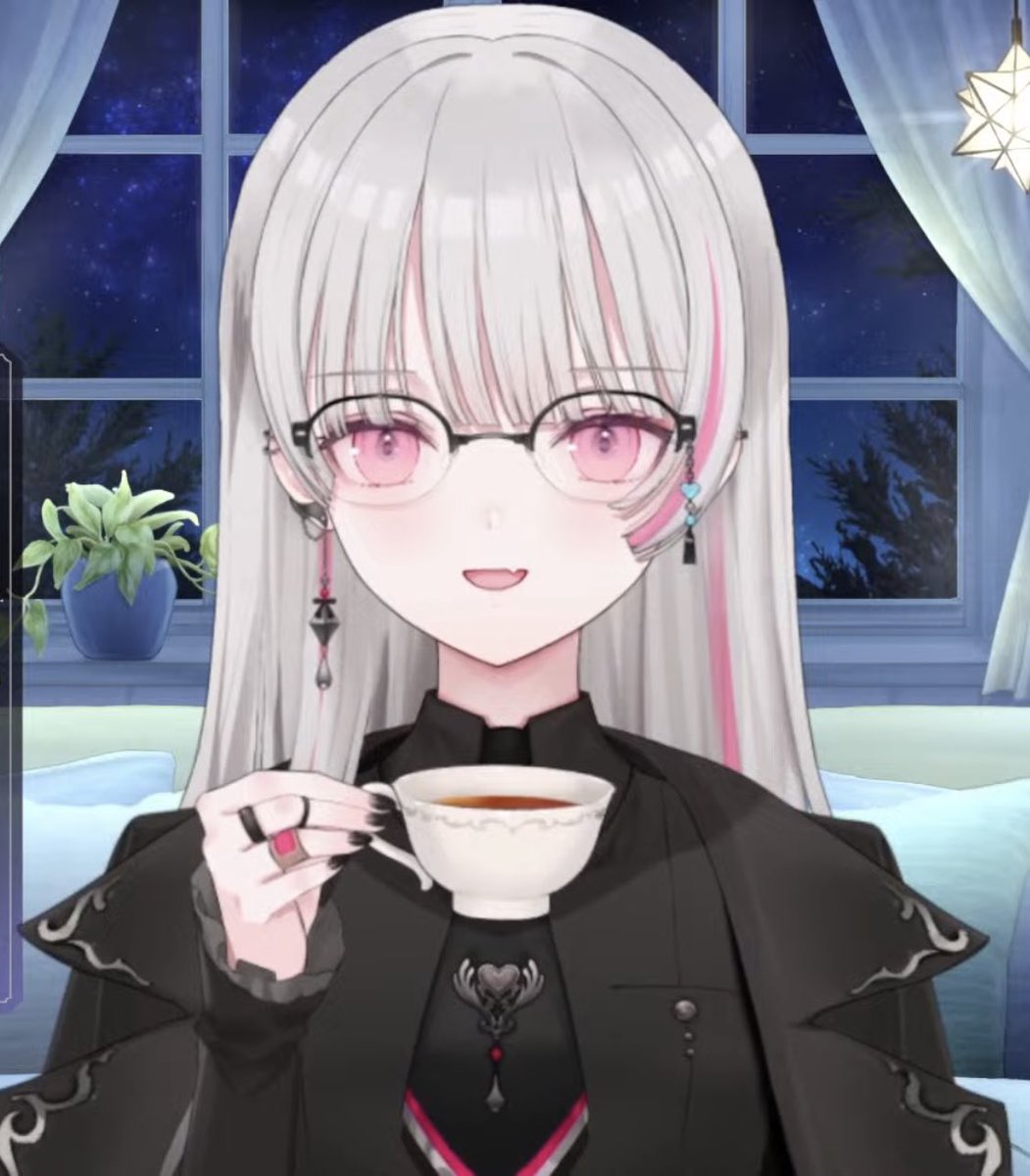 Little_07230's tweet photo. 知的な感じがしてロングもいい https://t.co/jNdjBAIfiJ