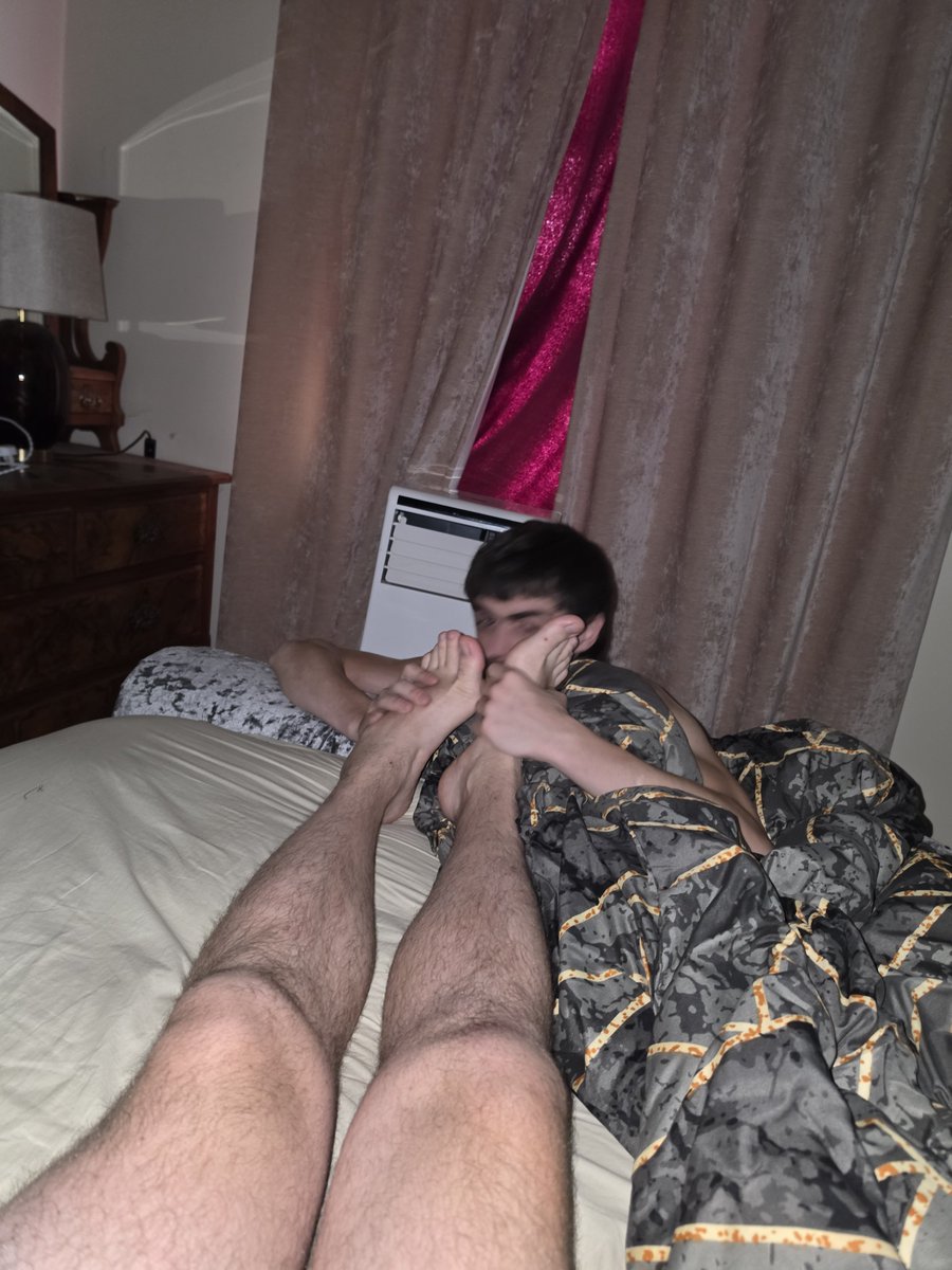 xRyanStone's tweet photo. Am I a good boy daddy?

#gay #sub #mlm https://t.co/ySMII1AyTV