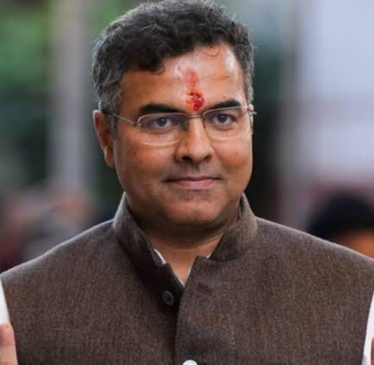 JaikyYadav16's tweet photo. आज दिल्ली को अरविंद केजरीवाल की बहुत तेज़ याद आ रही होगी।

अरविंद केजरीवाल को दिल्ली वालों ने थप्पड़ मार लिए मगर अरविंद केजरीवाल ने जनता जनार्दन को कभी थप्पड़ नहीं मारा, लेकिन

आज दिल्ली के मंत्री दिल्ली की जनता को सवाल पूछने पर थप्पड़ मार रहे हैं, कभी कभी शर्म आती है कि हम किस तरह की डेमोक्रेसी में रह रहे हैं।

इतना घमंड आता कहां से है इन नेताओं के भीतर?