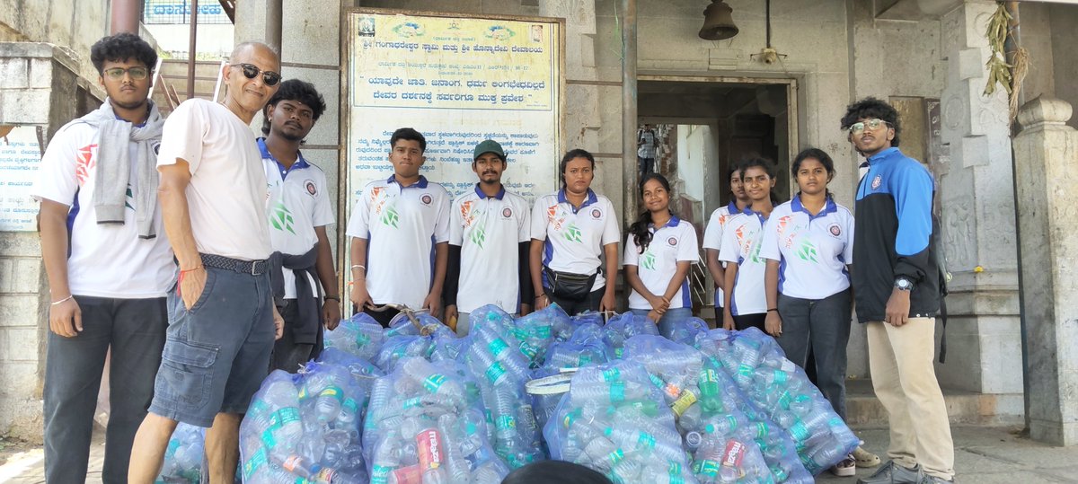 NssSfgc's tweet photo. On 26 Sept 2026, Maru Jeevan Foundation, in collaboration with the NSS-SFGC, continued the Plastic Waste Management &amp; Community Awareness Drive at Shivagange. NSS volunteers collected plastic waste and promoted responsible plastic use and environmental protection. @_NSSIndia https://t.co/8hv2dRQi5b