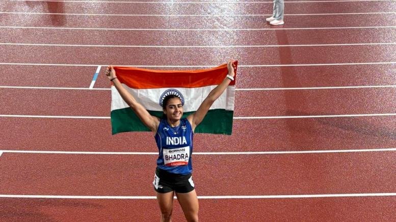 iprakashabitkar's tweet photo. अभिमानाचा क्षण! 🇮🇳
आशियाई क्रीडा स्पर्धा २०२६ मध्ये महिलांच्या २०० म���टर धावण्याच्या शर्यतीत भारतीय धावपटू हरिता भद्रा हिने दमदार कामगिरी करत कांस्यपदक पटकावले.
तिच्या या शानदार यशाबद्दल हरिताचे मनःपूर्वक अभिनंदन! तिची जिद्द, मेहनत आणि उत्कृष्ट कामगिरी देशातील युवा खेळाडूंना नक्कीच प्रेरणा देणारी आहे.
हरिता, पुढील वाटचालीसाठी मनःपूर्वक शुभेच्छा!
#PrakashAbitkar #Kolhapur
#PublicHealthandFamilyWelfareMinistry
#AsianGames2026 #HaritaBhadra #India #Athletics #BronzeMedal #Cheer4Bharat