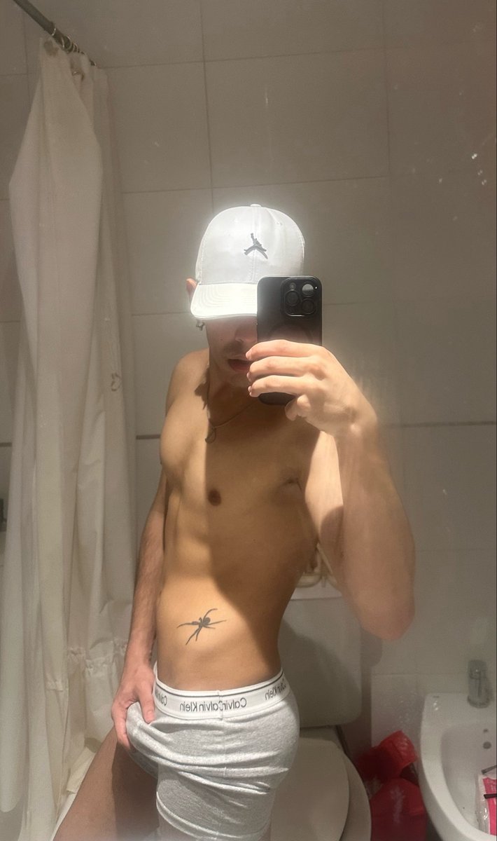 vchtwink's tweet photo. 💦 https://t.co/rpC3pLarj3