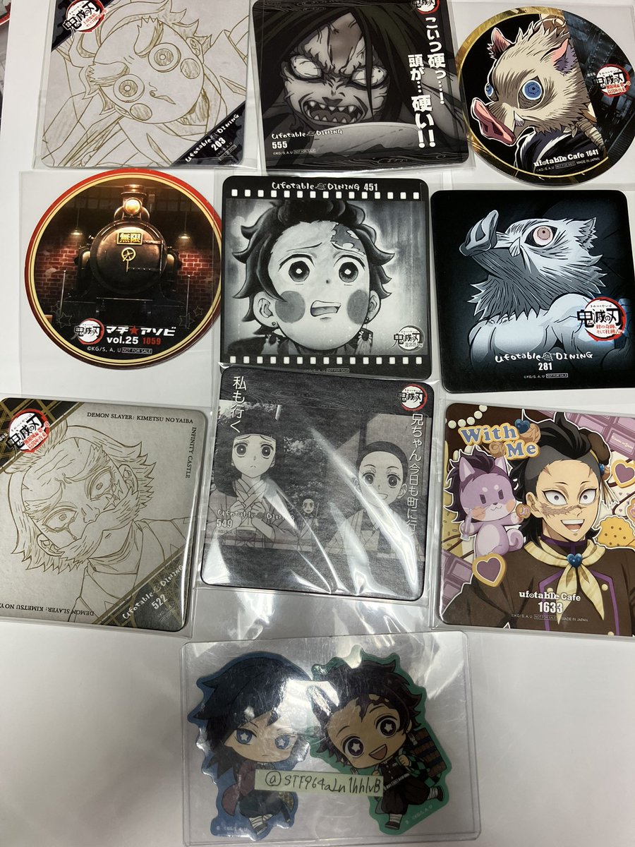 STF964aLn1hhlvB's tweet photo. 【交換】鬼滅の刃 ufotable cafe ダイニング information card コースター 交換
譲:画像のお品物
求:No36.40>他配布中のポスカ
🍁1枚目と2枚目は3枚目含んで2:2以上かつ求Noを含んでのお取引のみ
🍁3枚目は1:1もしくは2:1可能
🍁固定にて手渡し、郵送可能です
🍁よろしくお願い致します https://t.co/3c2LPylPeg