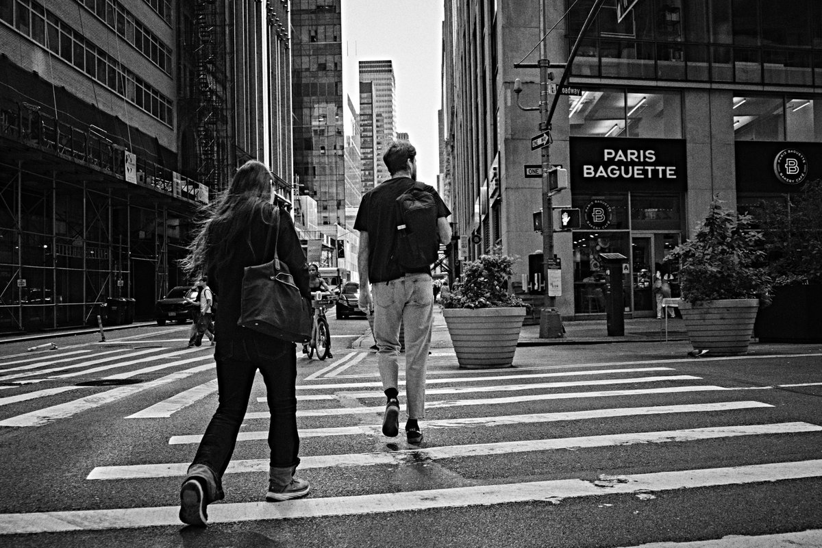 NYCPhotomaker's tweet photo. Floods
#streetphotography #studyofthestreet https://t.co/D0lyTjhkX1