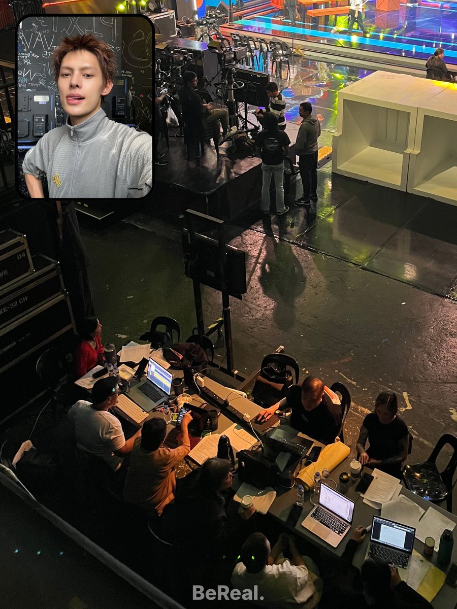 yufanzone's tweet photo. #james as a broadcast media student on bereal https://t.co/55S3F4XxSP