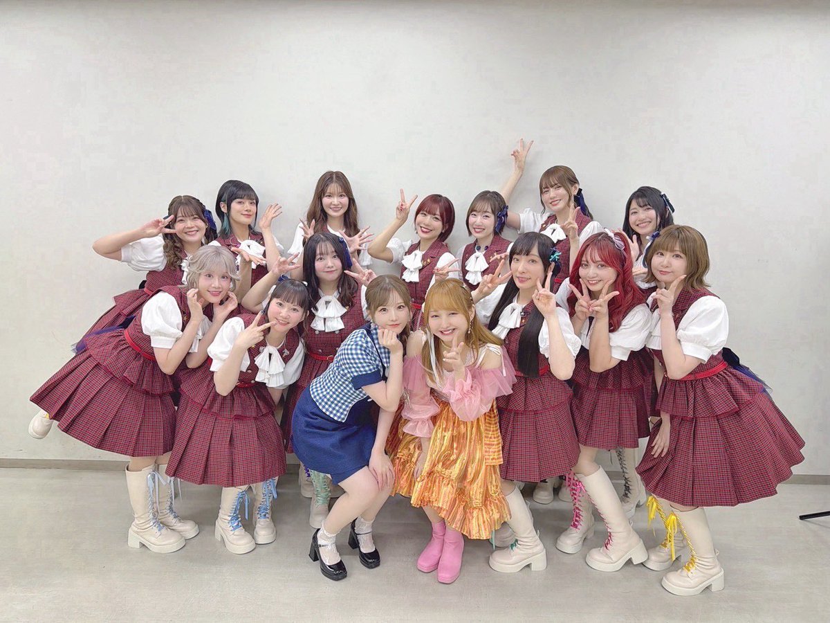 miiiiiina_cat's tweet photo. #ミリオン14th_day2 
アーカイブ視聴明日まで！

みんなが最高すぎると改めて感じた日々でした😭👏✨
見てちょうだいな♡

 #ミリオン14th
 #馬場このみ
 #百瀬莉緒 https://t.co/LV3qdI94kQ