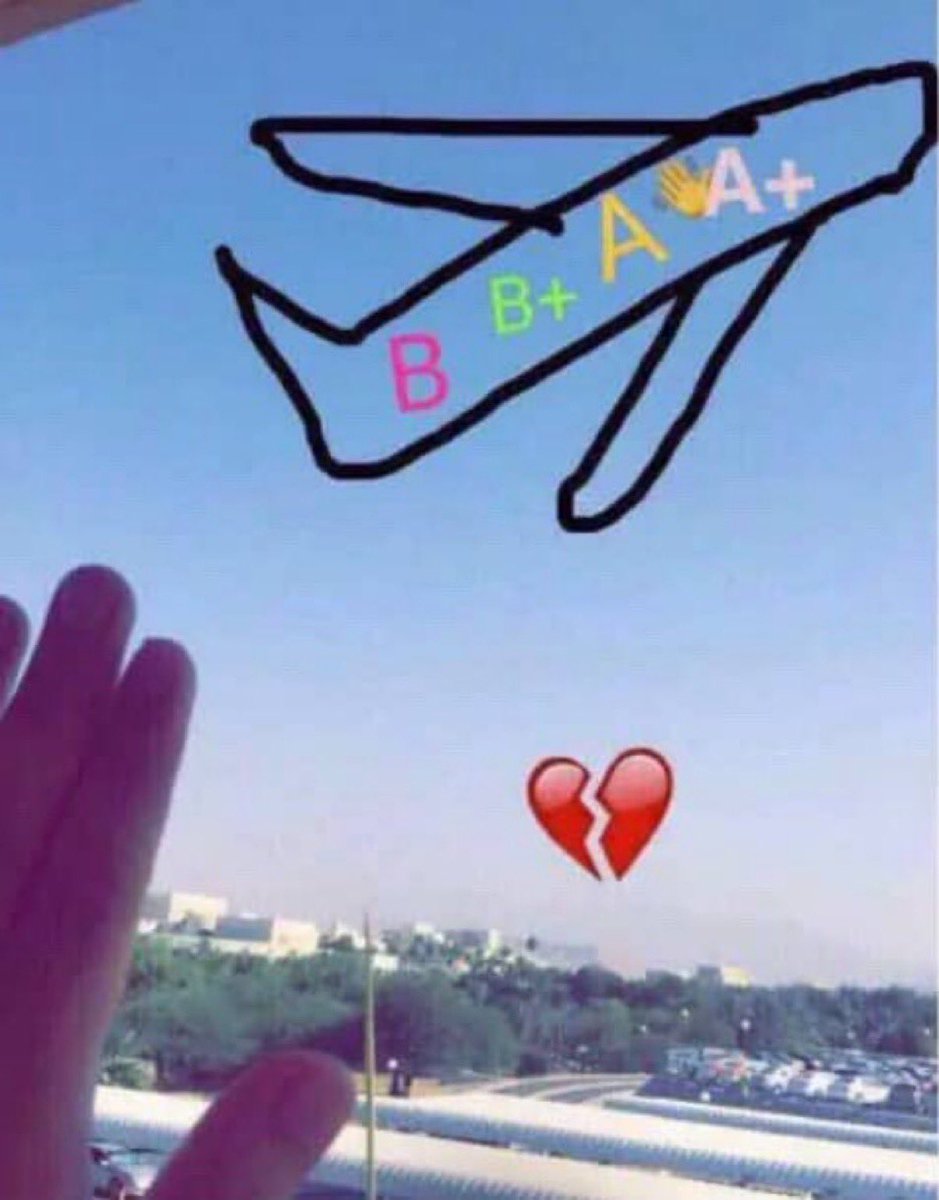 awayfromhoome's tweet photo. لاتلوح للمسافر
المسافر راح … https://t.co/sLNf2HVHKp