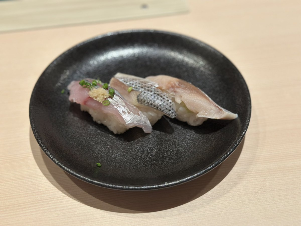 I_N_M_FF14's tweet photo. お寿司欲が満たされた🍣
食べるのに夢中で全然写真撮ってなかった💦 https://t.co/ytUC6uk4i6