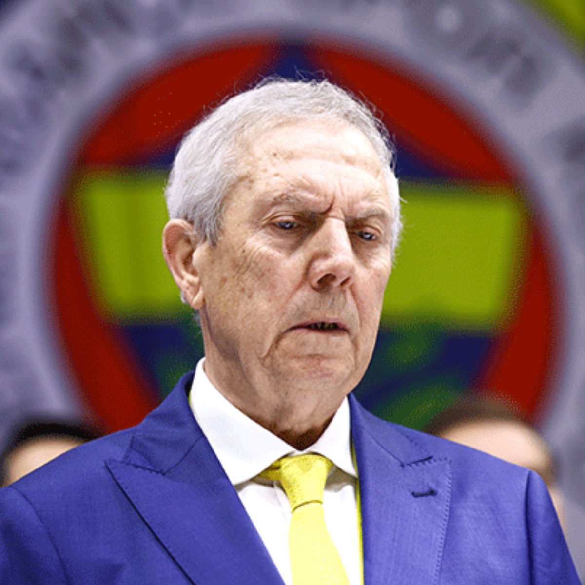 bosunatiklama's tweet photo. Aziz Yıldırım, Fenerbahçe'nin ödenmeyen borçlarını açıkladı:

▬ Sofyan Amrabat: 8 milyon euro
▬ Talisca: Al-Nassr'a 5 milyon euro
▬ Cengiz Ünder: Marsilya'ya 3 milyon euro
▬ En-Nesyri: Sevilla'ya 2 milyon 925 bin euro
▬ Ederson: Manchester City'ye 2 milyon 707 bin euro
▬ Çağlar Söyüncü: 2 milyon 340 bin euro
▬ Diego Carlos: Aston Villa'ya 2 milyon euro
▬ Skriniar: PSG'ye 2 milyon euro
▬ Szymanski: 1 milyon euro
▬ Amara Diouf: 950 bin euro
▬ Batshuayi: Chelsea'ye 500 bin euro
▬ Asensio: PSG'ye 500 bin euro