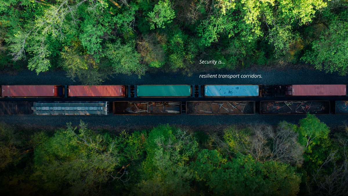 OSCE's tweet photo. 🚛 International transport is security.

We support secure supply chains, border cooperation, transport security and cross-border connectivity to help keep trade safe, resilient and reliable. 🚂✈️🚢🚚

Read more 👉 https://t.co/YgTODjBRum https://t.co/IZL590hPwC
