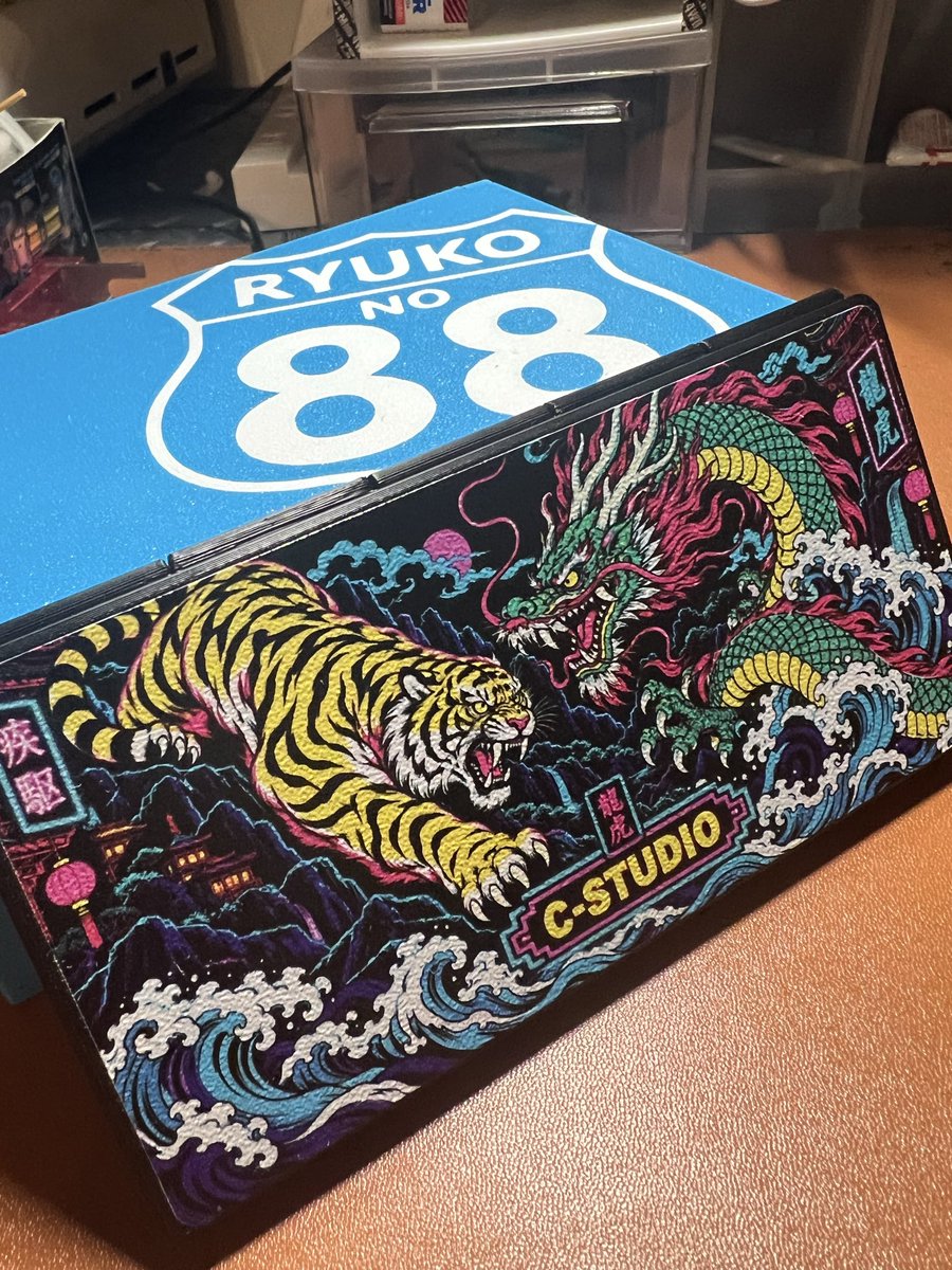 ryuukohaku's tweet photo. ブレーキパレット
tiger &amp; dragon着弾w
い〜じゃないの〜😆
#龍虎
#cstudio https://t.co/4sDal2M36j