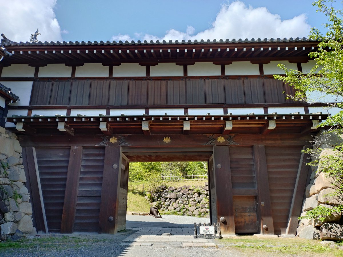 rhsnw6's tweet photo. 今年４月に行ってきた大和郡山城。
このときはまだお城に沼ってなかったのであんまり写真撮ってない(泣) https://t.co/rt1KBoWR1Y