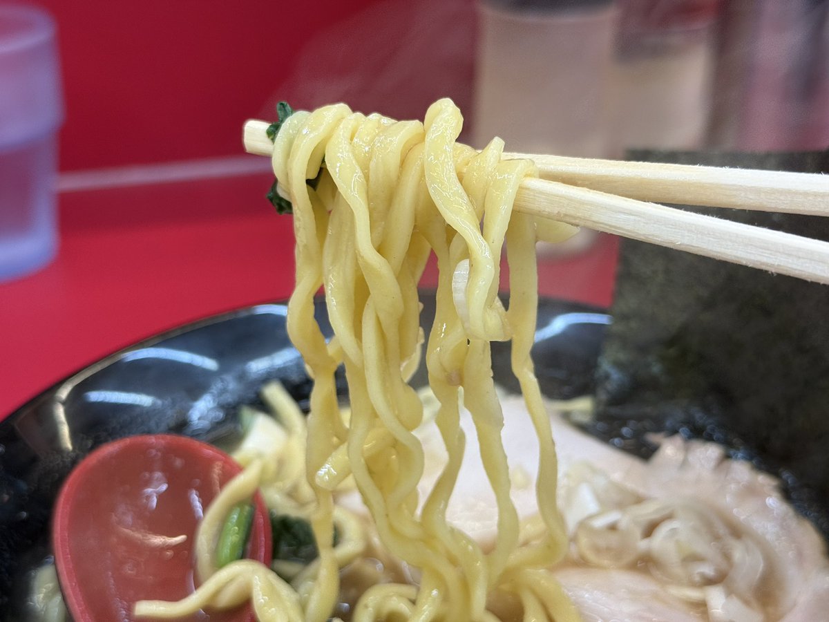 susuru_tv's tweet photo. 夜の宮里家、あまりに最高すぎた。
ウマスギィ！ https://t.co/x3fYOIL5ql