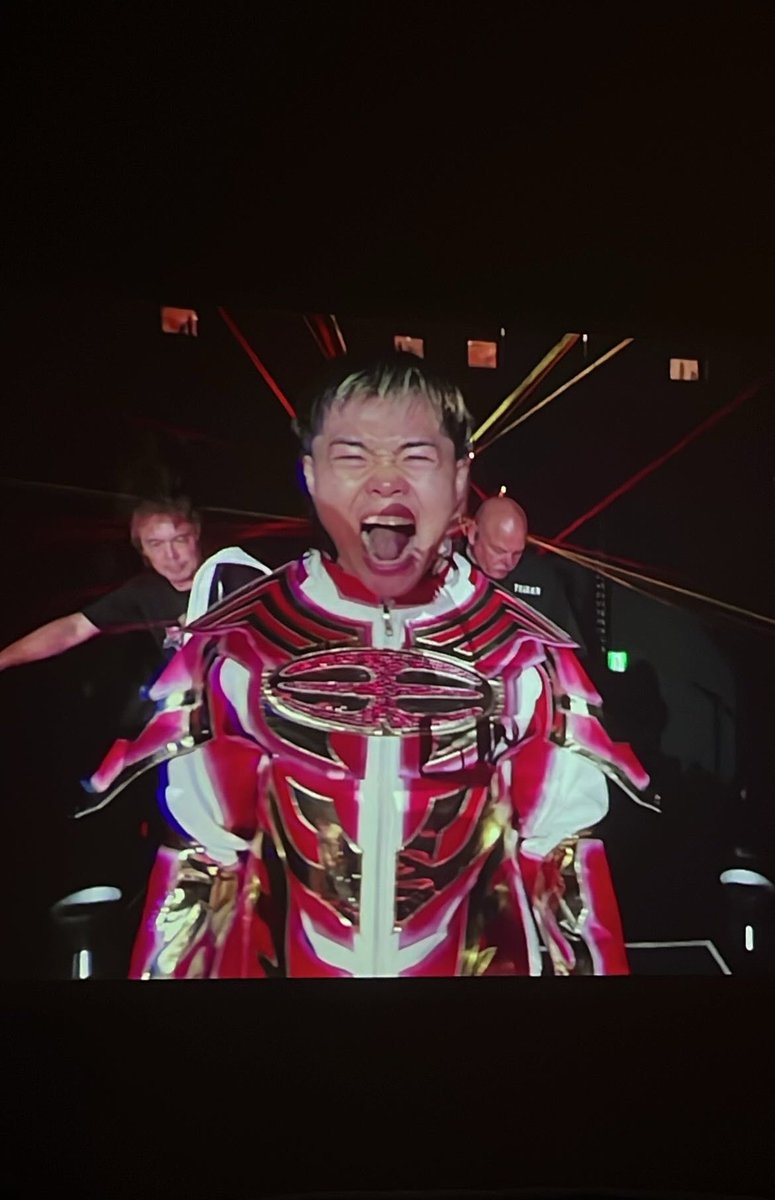 s_k_2900's tweet photo. 間に合った！楽しみ🥊 https://t.co/2ODGm9fS0m