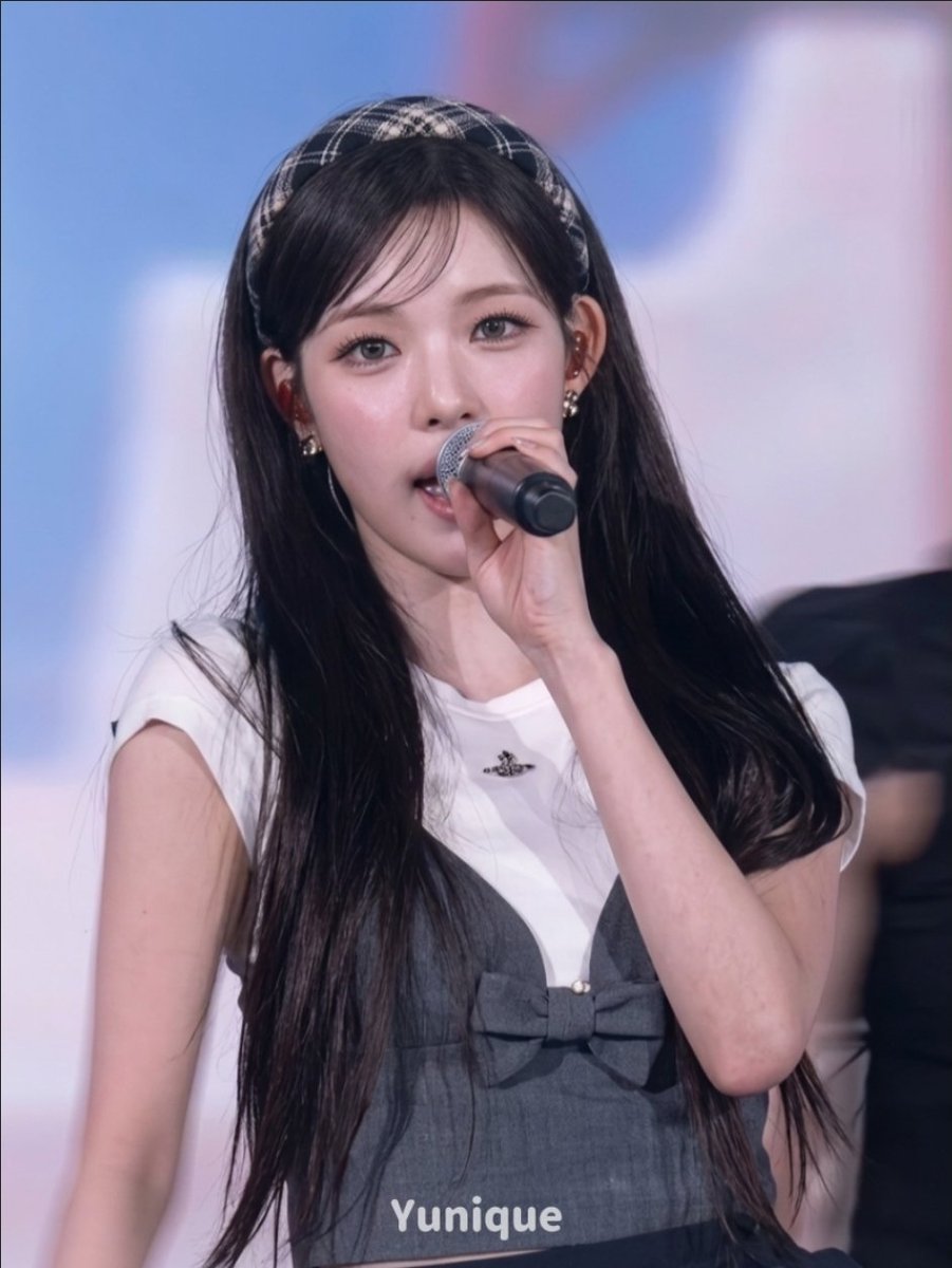 Yunique_o7's tweet photo. 260822
#Hearts2Hearts #하츠투하츠 #유하 #YUHA https://t.co/60v1wC9rOB