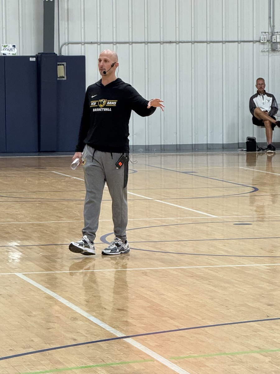 NJBCA_Official's tweet photo. NJBCA Coaches Clinic: Nearly 170 coaches in attendance! NJIT, Marist, VCU, Robert Morris, and NYU coaches came with a wealth of knowledge to share! https://t.co/iDLSRMivXP