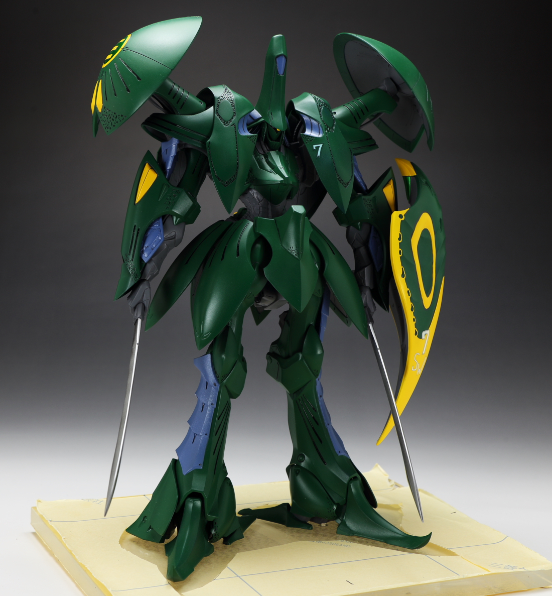 seastar200921's tweet photo. WSC 1/100 A・トール BSコブラ完成しました！
山岸氏の原型です。
こちらは製作依頼品になります。
A・トール BSコブラはボークスが1/144のプラキットでも出しています。

ブログもやってます！  
https://t.co/2WB456cPv5 
#FSS  #ファイブスター物語  #モーターヘッド  #MH https://t.co/7A4nfXuCRM