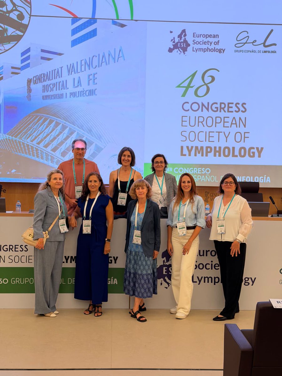 crespo_mp's tweet photo. ¡Grandes días en los Congresos de Linfología (#ESL2026 y 1.º @GELinfologia)! 🩺✨
​Un placer aportar ponencias y comunicaciones. ¡Y qué orgullo que el equipo de la Unidad de Linfedema y Ejercicio Oncológico del @HospitalMaranon se lleve 2 premios por sus comunicaciones!🏆🏆 https://t.co/2AmLkCnhA6