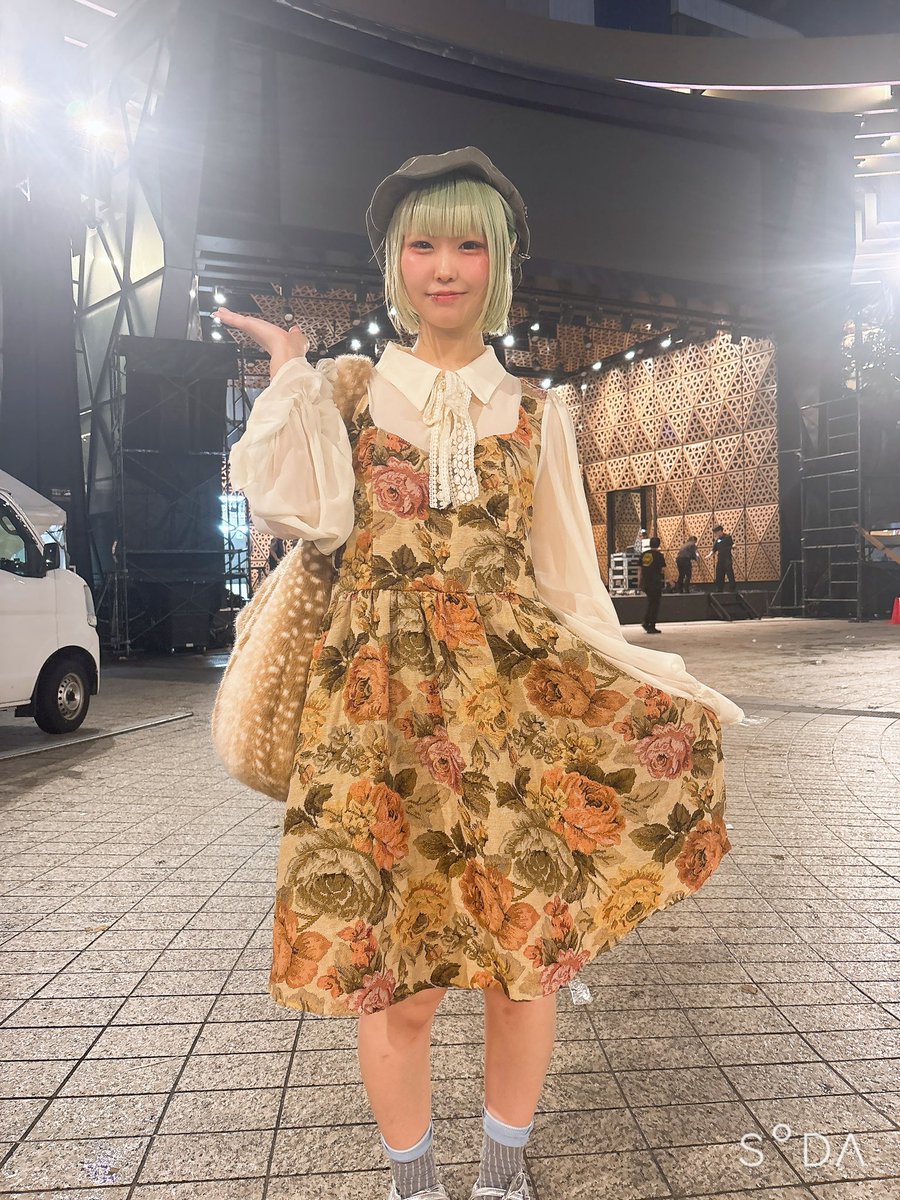 o51777's tweet photo. 今日のあまなつ🍊
最近ライブにも行けてなかったので久しぶりのなっちゃんでした
写真はあまり撮れなかったけど話できて良かった
明後日も会えるの嬉し🍜
#あまなつ
#農家部
#MA7MEL https://t.co/39Pjc6Jqvp