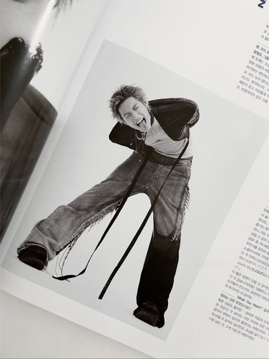 ssupjju's tweet photo. fashion icon https://t.co/86QpeqSVXB