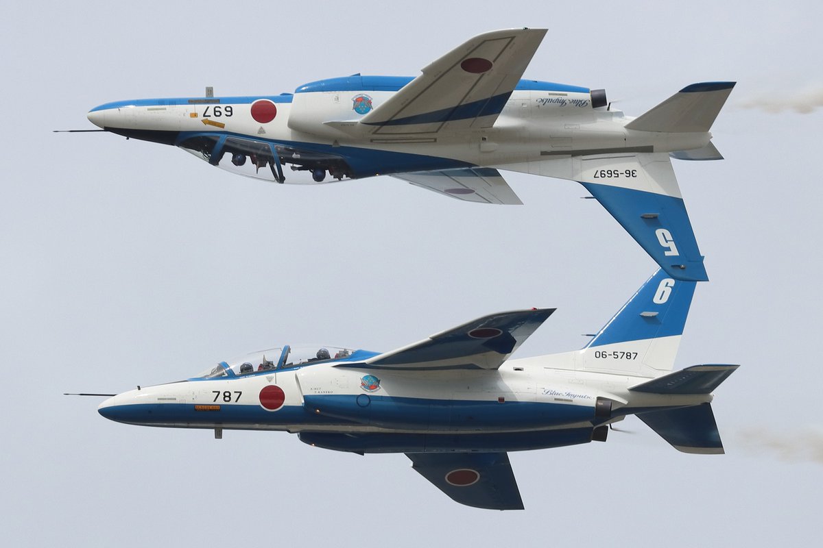 JA10AP's tweet photo. ブルーインパルス

2026.09.27 - 令和8年度小松基地航空祭 https://t.co/HOkjaazkDj