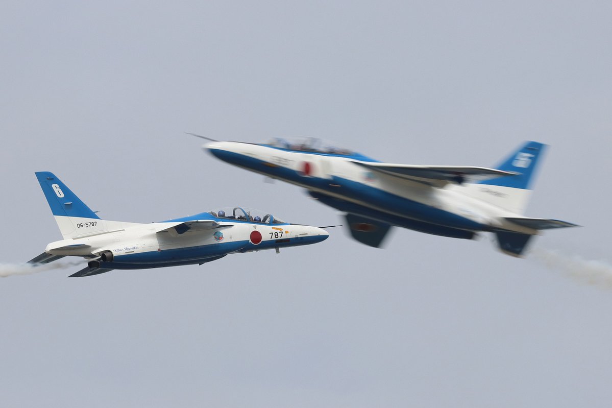 JA10AP's tweet photo. ブルーインパルス

2026.09.27 - 令和8年度小松基地航空祭 https://t.co/HOkjaazkDj