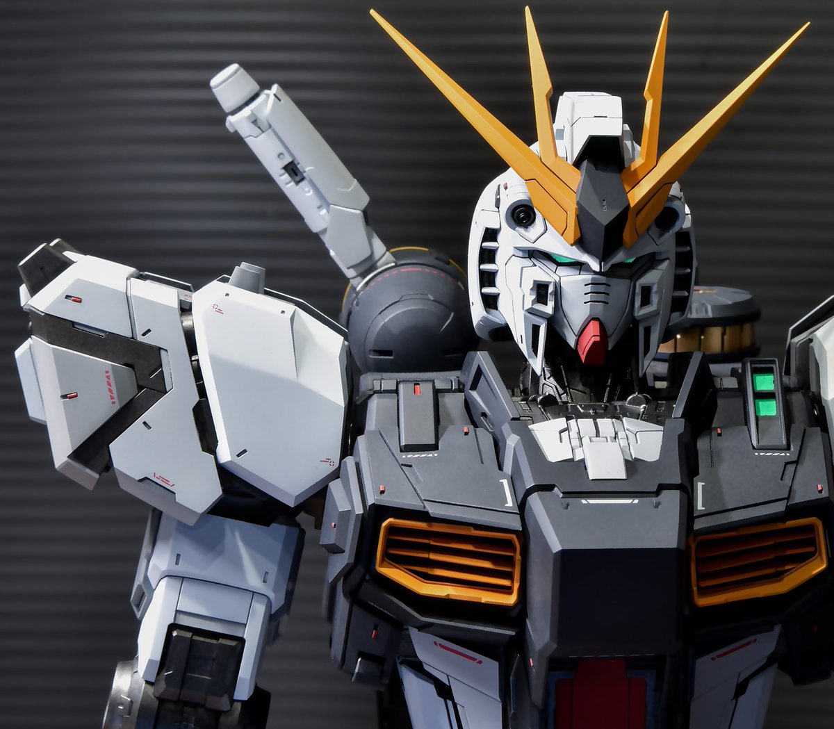 shun_m47's tweet photo. #PGUνガンダム制作 https://t.co/xRGCvRYeGp