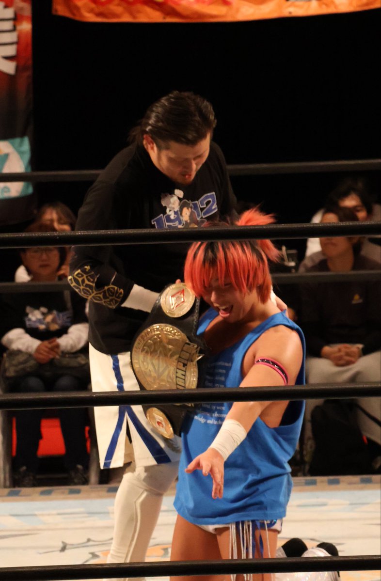 23Larryberry's tweet photo. 2026.09.27
大地さんが見ているのは👀きっと「神谷さん」だと思う🤭
#bjw   #余所者
#橋本大地  #大谷譲二  #神谷英慶 https://t.co/wKOrDXVbKW