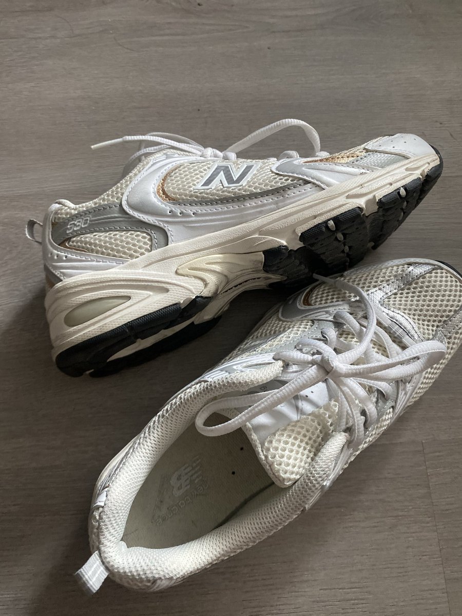mfebzx's tweet photo. ส่งต่อ New Balance B-MR530Dam Size 23 cm ( EU 37.5) 1500฿ ส่งฟรี ใส่ไม่บ่อยค่ะ 

#ส่งต่อnewbalance #newbalance #ส่งต่อรองเท้า #ส่งต่อรองเท้ามือสอง #รองเท้ามือสอง https://t.co/Dyhnie0Hdi