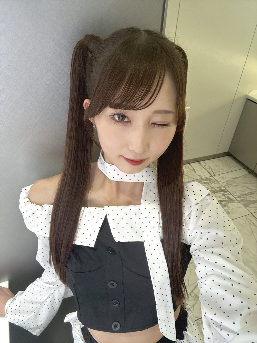 anri_station's tweet photo. オンライントーク会🗣️💜ྀི

ご参加くださった皆様✨️
本当にありがとうございました😭💝

ひゃ~もう終わっちゃった、、😭😭涙

幸せな余韻が全身に...これがまた明日からのパワーになります🥰🔥

沢山の感謝と愛を込めて...💝

まだまだ2026駆け抜けるぞ~~🔥

Big Love💓

#ラブワン #佐々木杏莉 https://t.co/AWYnZkXkn6