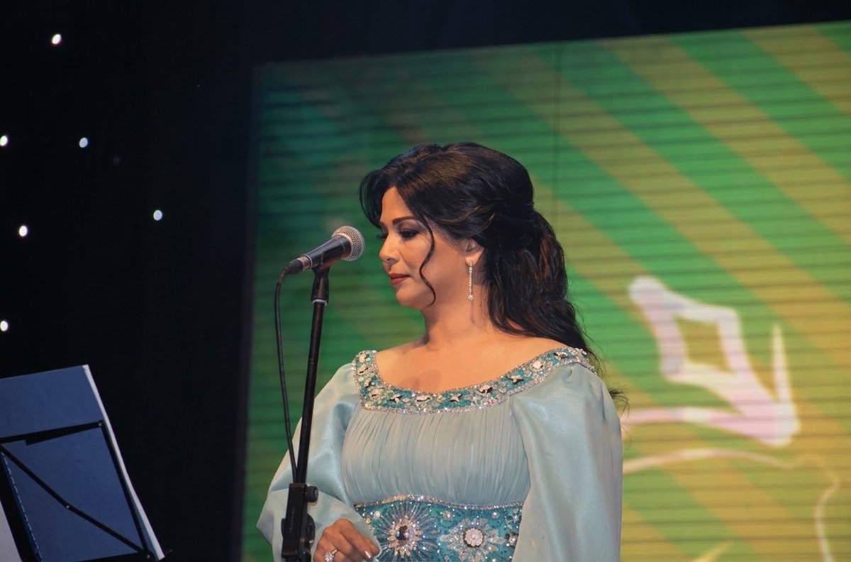 nawalfansq8's tweet photo. احب كل تفاصيل هالاطلالة لـ ام حنين 🩵
تمنيت هالحفل كان مصور
@nawalofficial0 https://t.co/cubExHSj3e