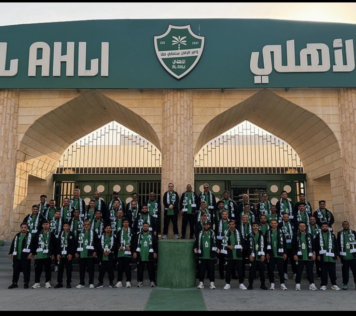 SAre5o0's tweet photo. @fahadal17592471 سبحان الله 😂! https://t.co/aLO6xn5DUv