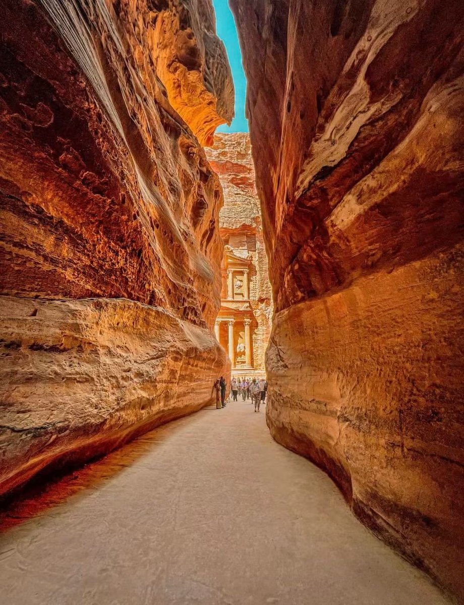 DesertToStars's tweet photo. Petra Jordan 📍❤️🇯🇴 https://t.co/tpS5UcEO3D