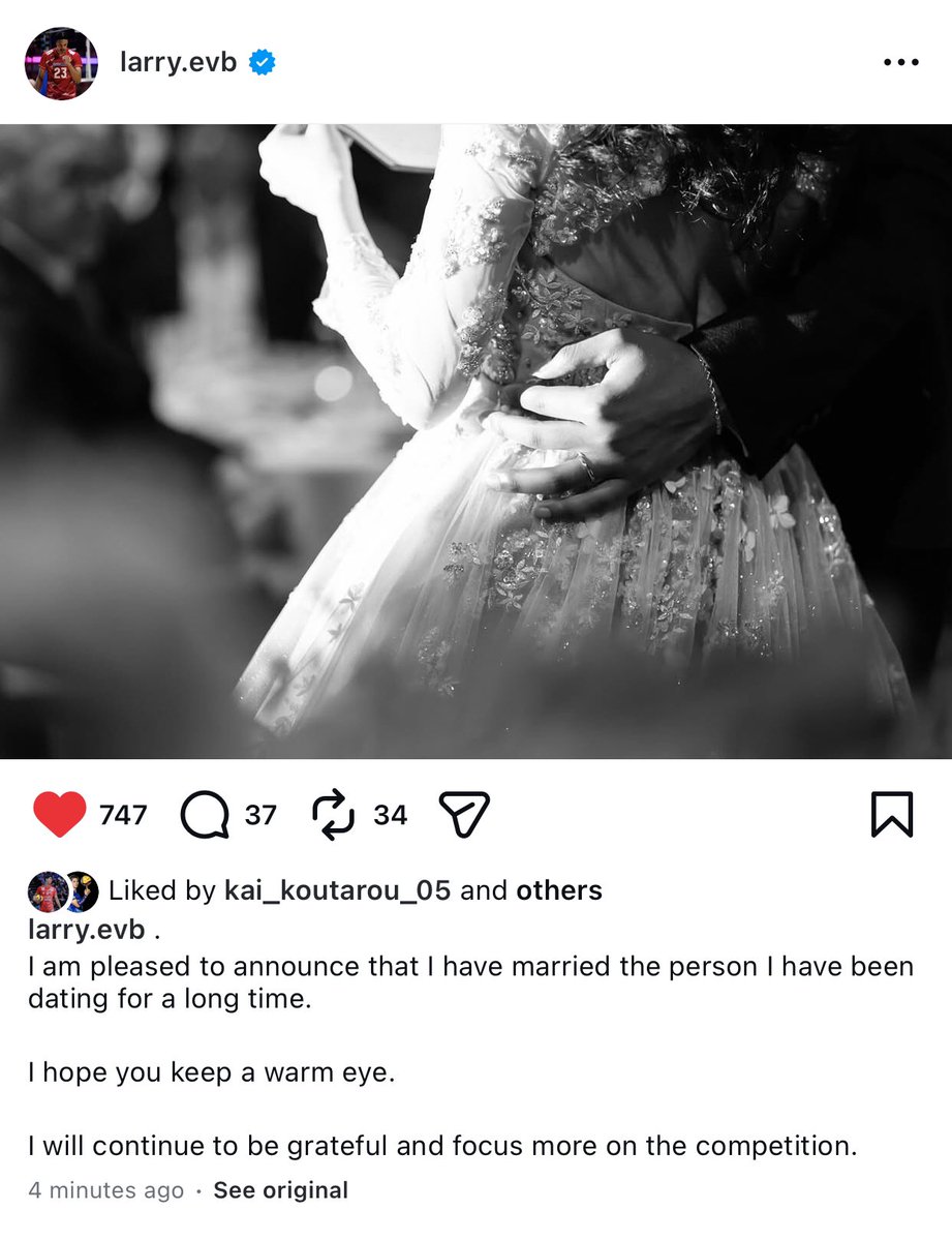 kajiiaura's tweet photo. LARRY GOT MARRIED??? https://t.co/lfs82cz9FE