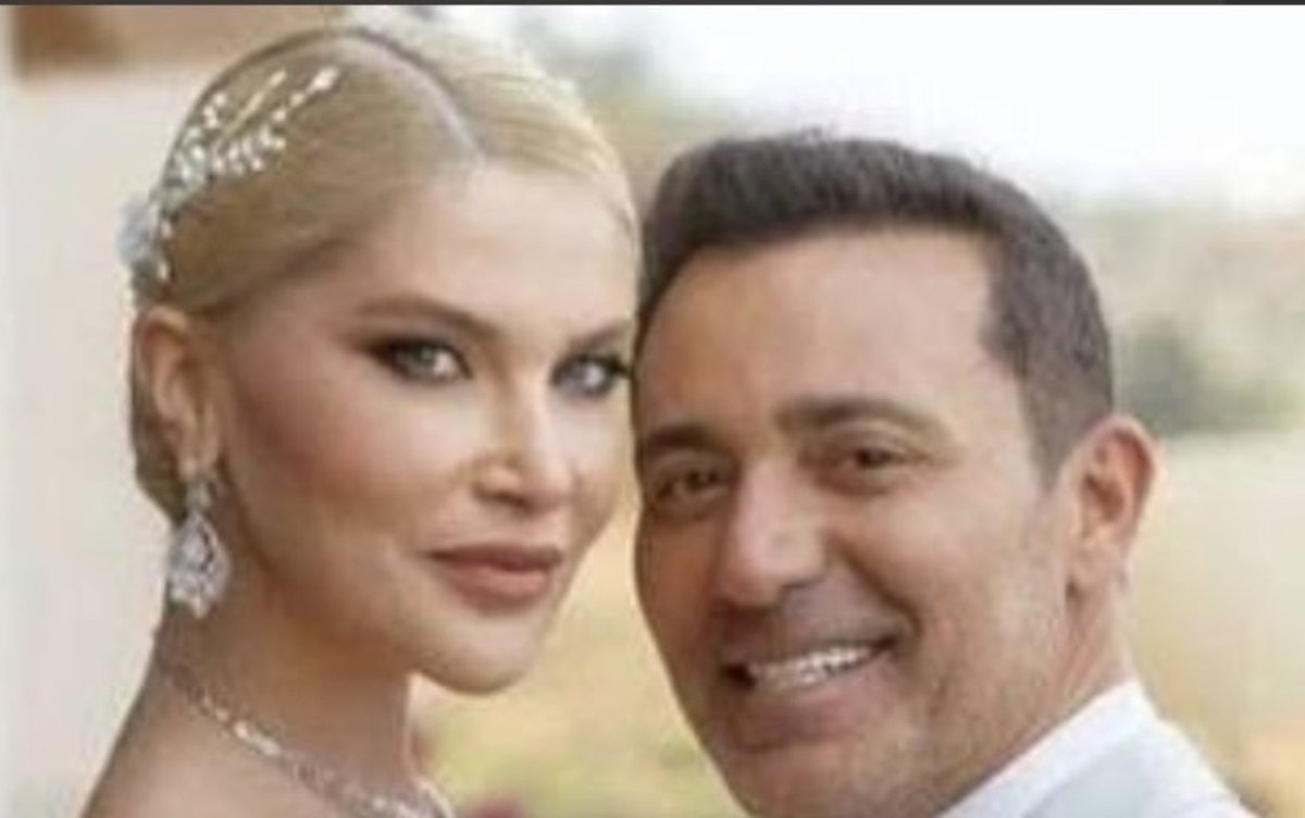 misvakcaps's tweet photo. Savunma Sanayi'ne 750 TL bağışta bulunmamak 50 takla atan Mustafa Sandal'a soruyoruz; eşiniz Melis Sandal’ın geçtiğimiz üç ayda tasfiye edilen fonlardan 11 milyar TL çıkış yaptığı yönünde iddialar var!

Bu iddialara bir cevabınız olacak mı @mustinetnet bey! https://t.co/Jh7XrqKdZ1