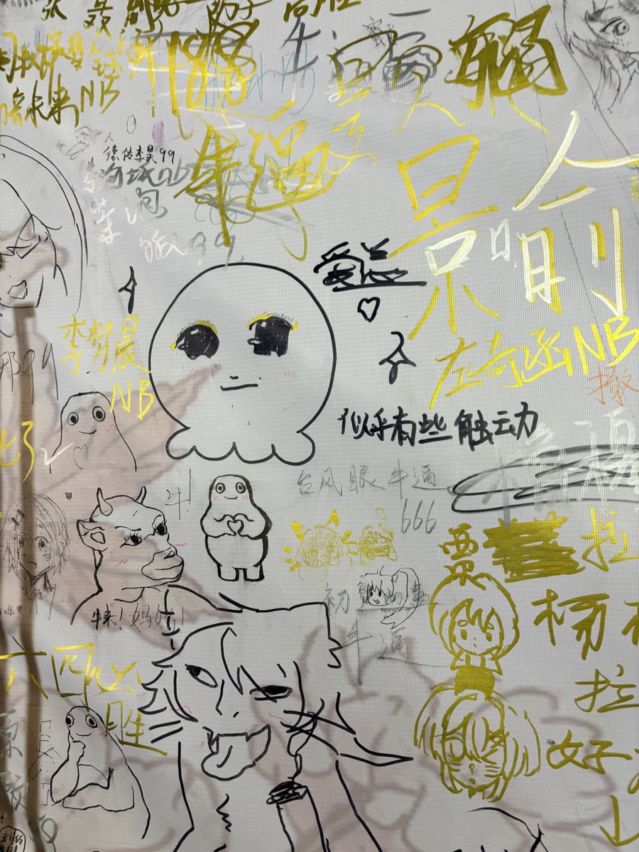 I7epu8's tweet photo. OK啊这边也是直接给你王者叔叔涂到认不出 https://t.co/ACiPNbqHA6