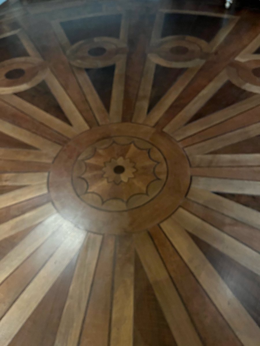 MarIntroini's tweet photo. Not just wooden floor.. simply art at your feet 🇮🇹🙏💛 https://t.co/crS0hNNdz2