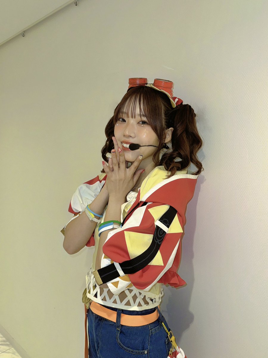 konohiyori's tweet photo. #シャニソロMSP_day2
見守ってくださりありがとうございました！🌟
『ハグルマヒマワリ』⚙️🌻はいかがでしたか！？✨小さいてっぺんでも到達点〜🎶でぽわぽわ〜！と会場に太陽☀️が灯って、ハナマルをもらえたような景色は忘れられません！😆✨✨✨
みんなのパフォーマンスもとっても素敵だったなー！🤍 https://t.co/Vtz2ocKAoB