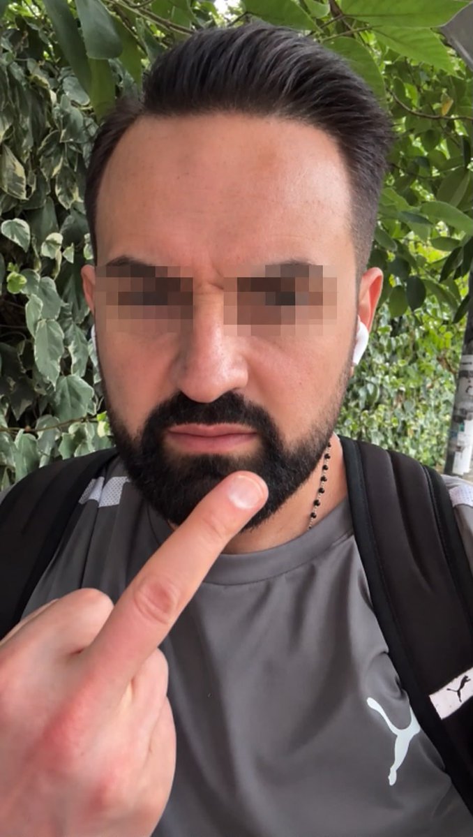 alphapier666's tweet photo. CERCO 🏧 PRONTI AD EROGARE 😵‍💫
Guardami bene fallito 😈
Tu lavori, incassi e ti illudi che quei soldi siano tuoi.
Io sono qui per ricordarti quale è il tuo posto.
Presentati in DM e dimostrami quanto vali 💸💸💸
#Findom #CashMaster #MoneySlave #FinancialDomination @BonItaliani https://t.co/Vi0uKRI5x1