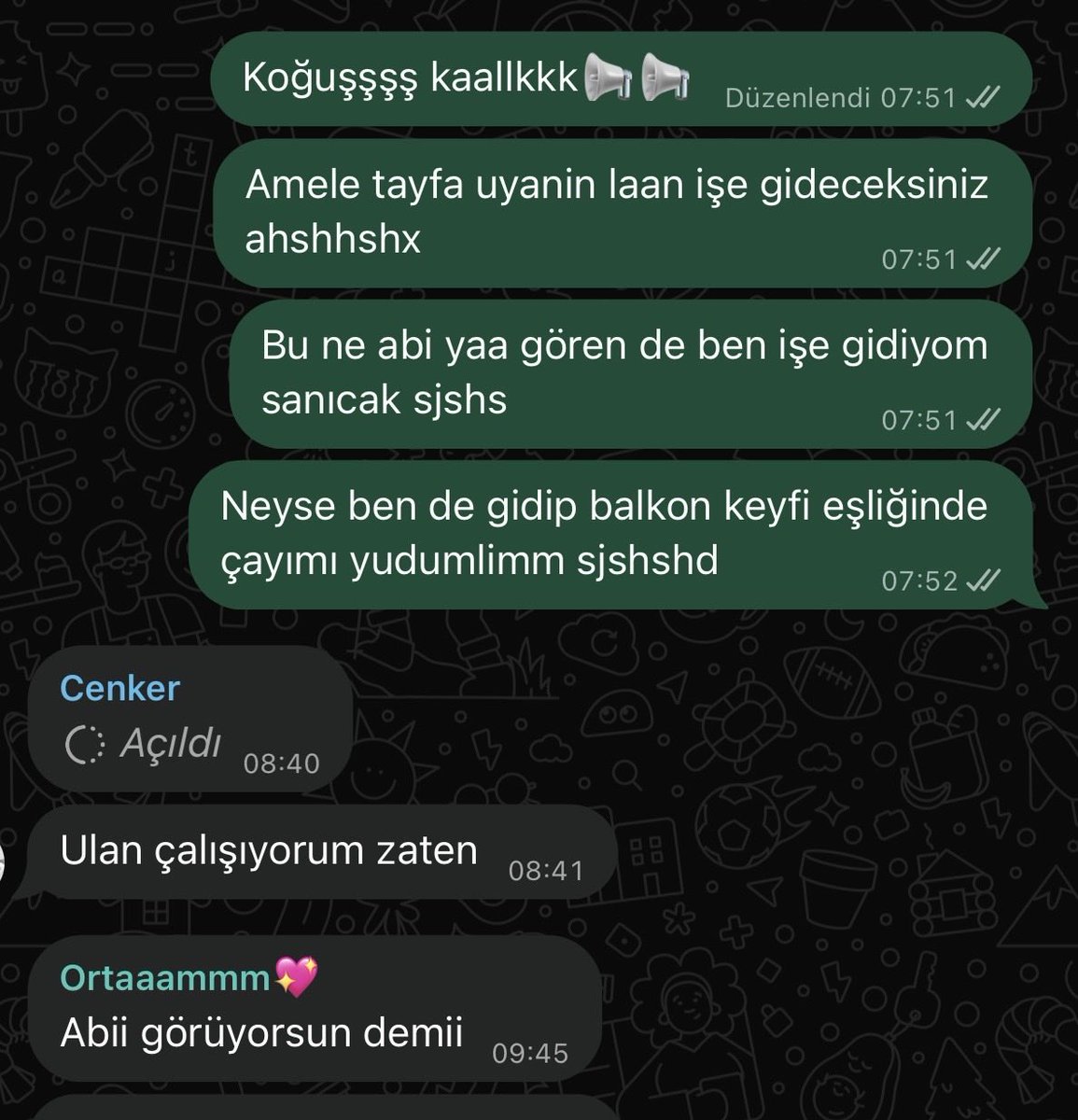 esrakplaann's tweet photo. asla zorba bir insan değilim aslaa bsahgsb https://t.co/Y1xftEimjO