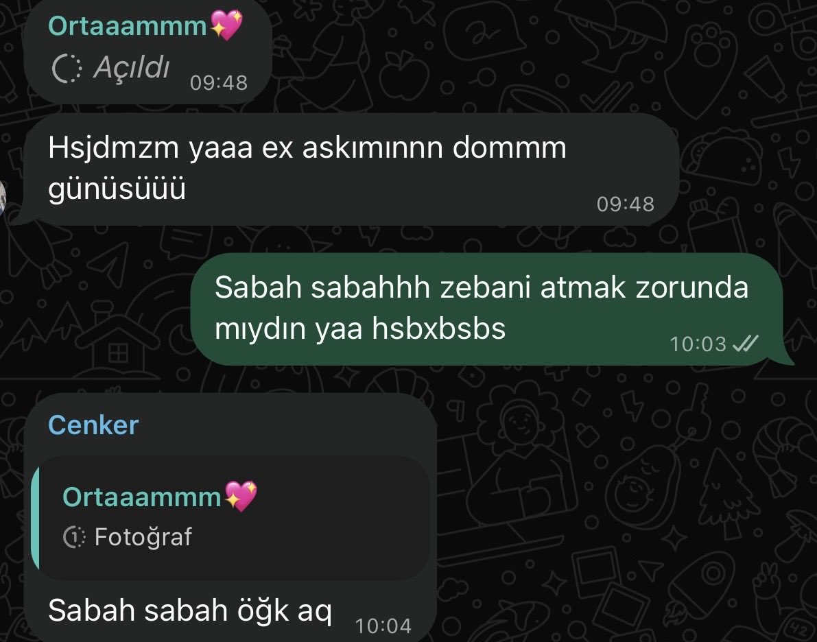 esrakplaann's tweet photo. asla zorba bir insan değilim aslaa bsahgsb https://t.co/Y1xftEimjO